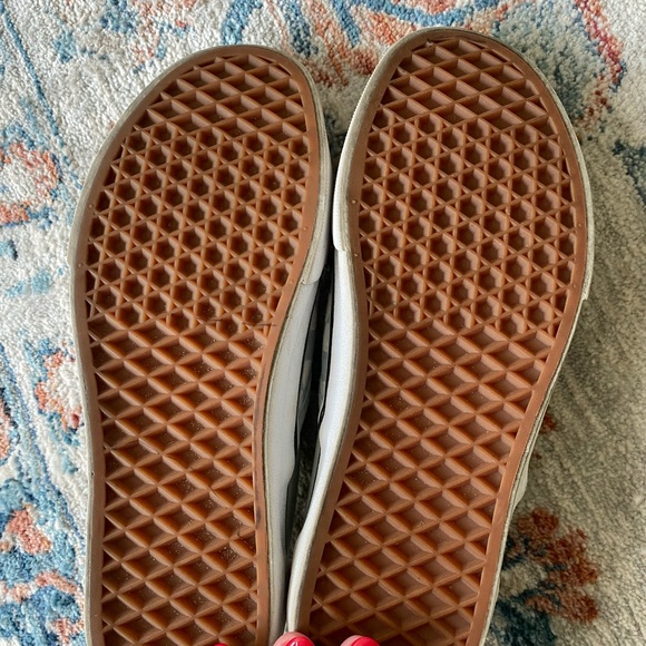 Checkered Vans - Picture 5 of 5